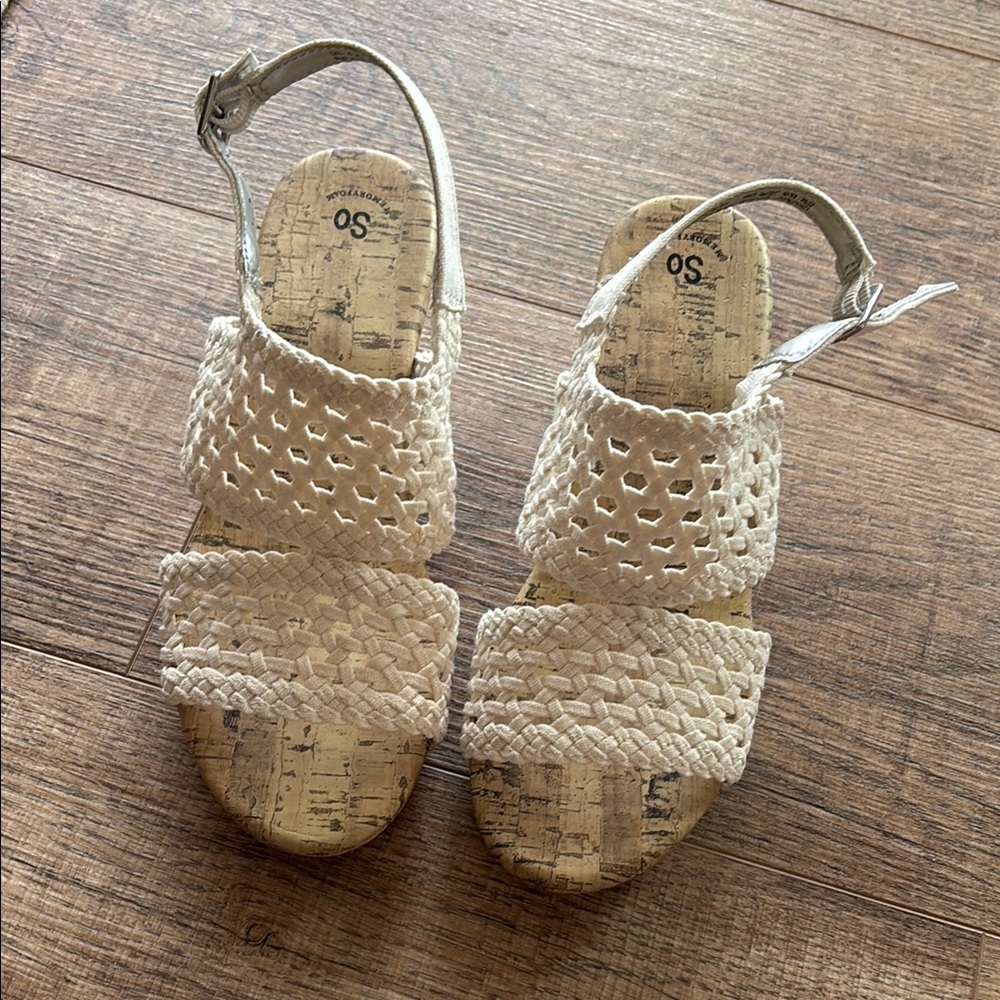 Women's Cream Woven Sandals